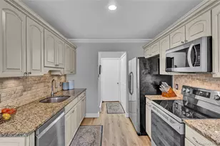 19 Delaware Ct, Coram, NY 11727 - Photo 15
