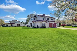 19 Delaware Ct, Coram, NY 11727 - Photo 43