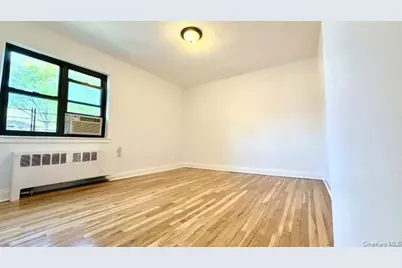 220-26 73rd Avenue #A2, Bayside, NY 11364 - Photo 15