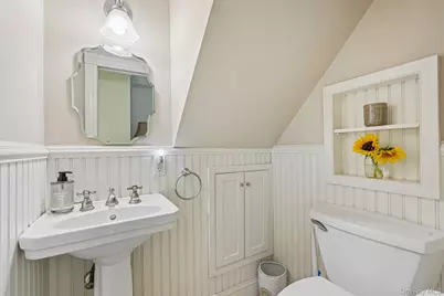 54 Hillside Avenue, Mount Kisco, NY 10549 - Photo 17