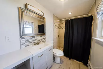 37 Grant Avenue, Brentwood, NY 11717 - Photo 29