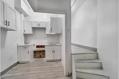 2413 Wilson Avenue, Bronx, NY 10469 - Photo 25