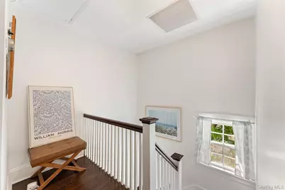 301 Bronxville Road, Bronxville, NY 10708 - Photo 11