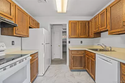 504 Covington Place, Brewster, NY 10509 - Photo 9