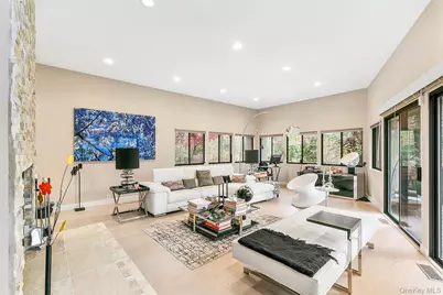 6 Wagon Lane, East Hampton, NY 11937 - Photo 7