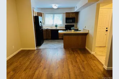 125 Stringham Road #23, Lagrangeville, NY 12540 - Photo 5