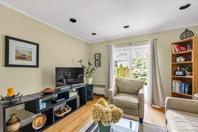 15 Purdue Road, Glen Cove, NY 11542 - Photo 11