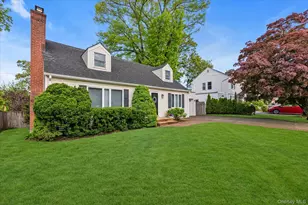 15 Purdue Rd, Glen Cove, NY 11542 - Photo 23