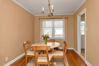 15 Purdue Road, Glen Cove, NY 11542 - Photo 5