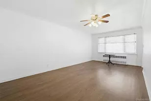 604 Logan Ave, Bronx, NY 10465 - Photo 15