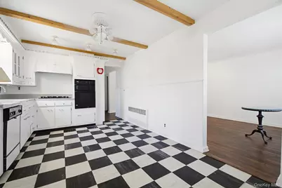 604 Logan Avenue, Bronx, NY 10465 - Photo 7