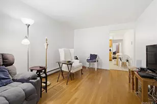 604 Logan Ave, Bronx, NY 10465 - Photo 25