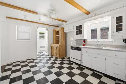 604 Logan Avenue, Bronx, NY 10465 - Photo 11