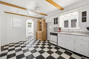 604 Logan Ave, Bronx, NY 10465 - Photo 11