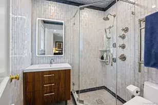 104 California Ave, Port Jefferson, NY 11777 - Photo 31