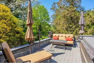 104 California Avenue, Port Jefferson, NY 11777 - Photo 15