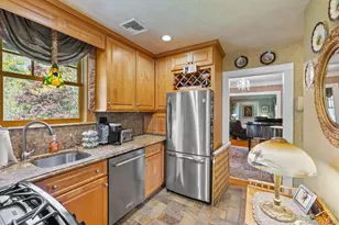 104 California Ave, Port Jefferson, NY 11777 - Photo 27