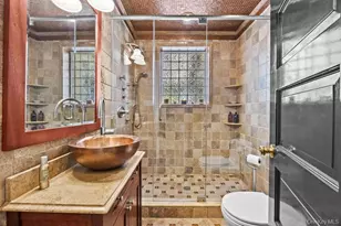 104 California Ave, Port Jefferson, NY 11777 - Photo 33