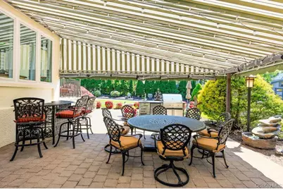 104 California Avenue, Port Jefferson, NY 11777 - Photo 13