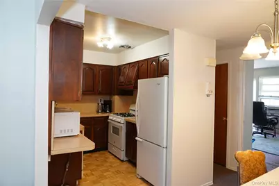 9720 88th Street, Ozone Park, NY 11416 - Photo 11