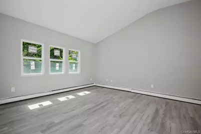 19 Englewood Terrace, Mahopac, NY 10541 - Photo 15