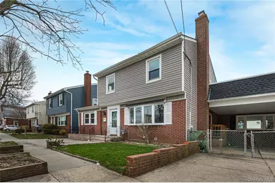 305 S 8th Street, New Hyde Park, NY 11040 - Photo 3