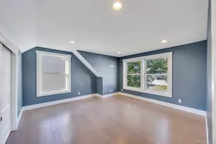 259 35th St, Lindenhurst, NY 11757 - Photo 19