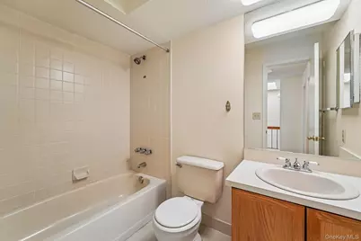 18 Brooke Hollow Lane, Peekskill, NY 10566 - Photo 23
