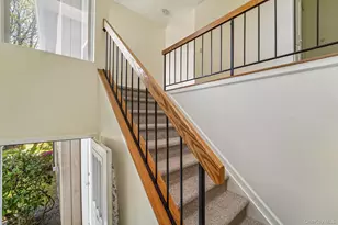18 Brooke Hollow Ln, Peekskill, NY 10566 - Photo 5