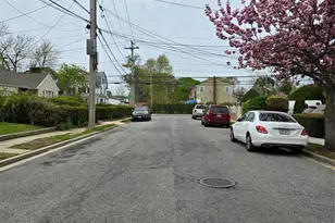 17 Grant St, Roosevelt, NY 11575 - Photo 19