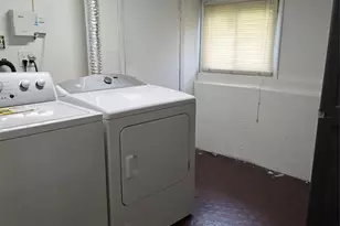 17 Grant St, Roosevelt, NY 11575 - Photo 11