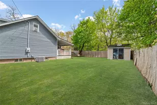466 Long Island Ave, Medford, NY 11763 - Photo 27