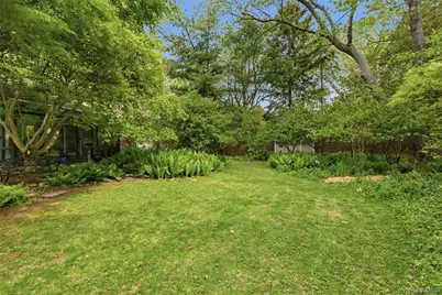 7 Gun Path, Setauket, NY 11733 - Photo 3