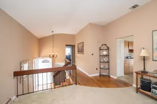 305 Kimberly Pl, West Islip, NY 11795 - Photo 17