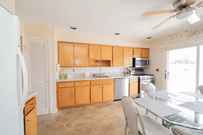 305 Kimberly Place, West Islip, NY 11795 - Photo 19