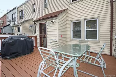 7833 74th Street, Glendale, NY 11385 - Photo 29