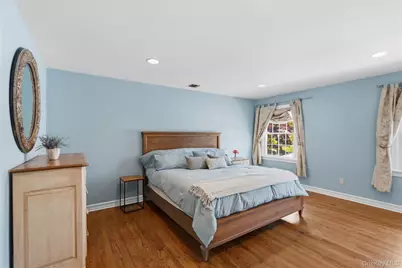 47 Syosset Circle, Syosset, NY 11791 - Photo 19