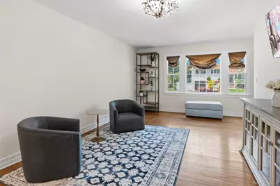 47 Syosset Circle, Syosset, NY 11791 - Photo 17