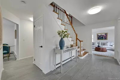 1 Brothers Circle, Eastchester, NY 10709 - Photo 3