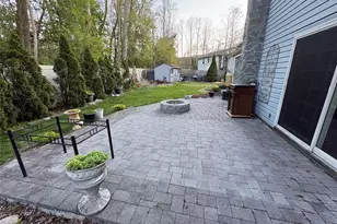 30 Dumond Pl, Coram, NY 11727 - Photo 15