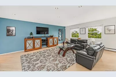 20725 Darren Drive #1804, Bayside, NY 11360 - Photo 11