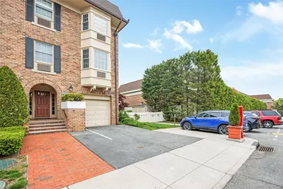 20725 Darren Drive #1804, Bayside, NY 11360 - Photo 5