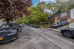 151 Burhans Ave, Yonkers, NY 10701 - Photo 17