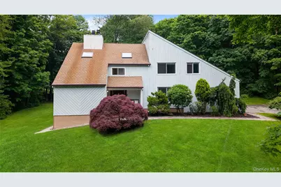 65 Cliffside Lane, Bedford Corners, NY 10549 - Photo 3