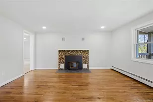892 Winterton Rd, Bloomingburg, NY 12721 - Photo 3