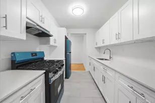 671 Bronx River Rd, Yonkers, NY 10704 - Photo 11