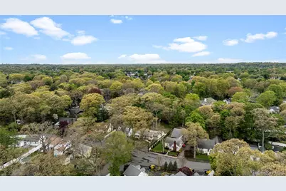8 Birch Drive, South Huntington, NY 11746 - Photo 21