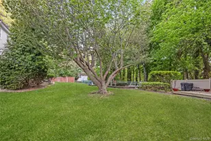 6 Green Knoll Ct, Northport, NY 11768 - Photo 37