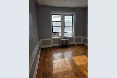 1115 Dorchester Road #4f, Brooklyn, NY 12218 - Photo 5