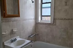 1115 Dorchester Rd, Brooklyn, NY 12218 - Photo 13